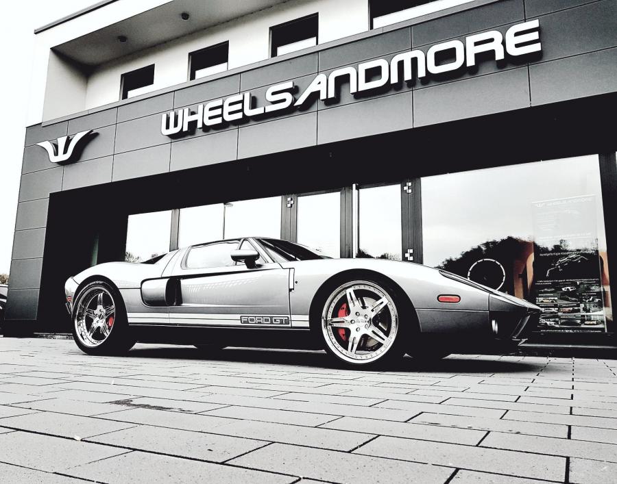  Ford GT by Wheelsandmore 2018 года  (фото 4 из 5)